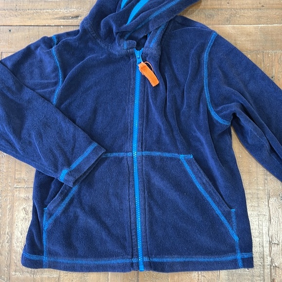 Hanna andersson Terry shark hoodie - Picture 2 of 7